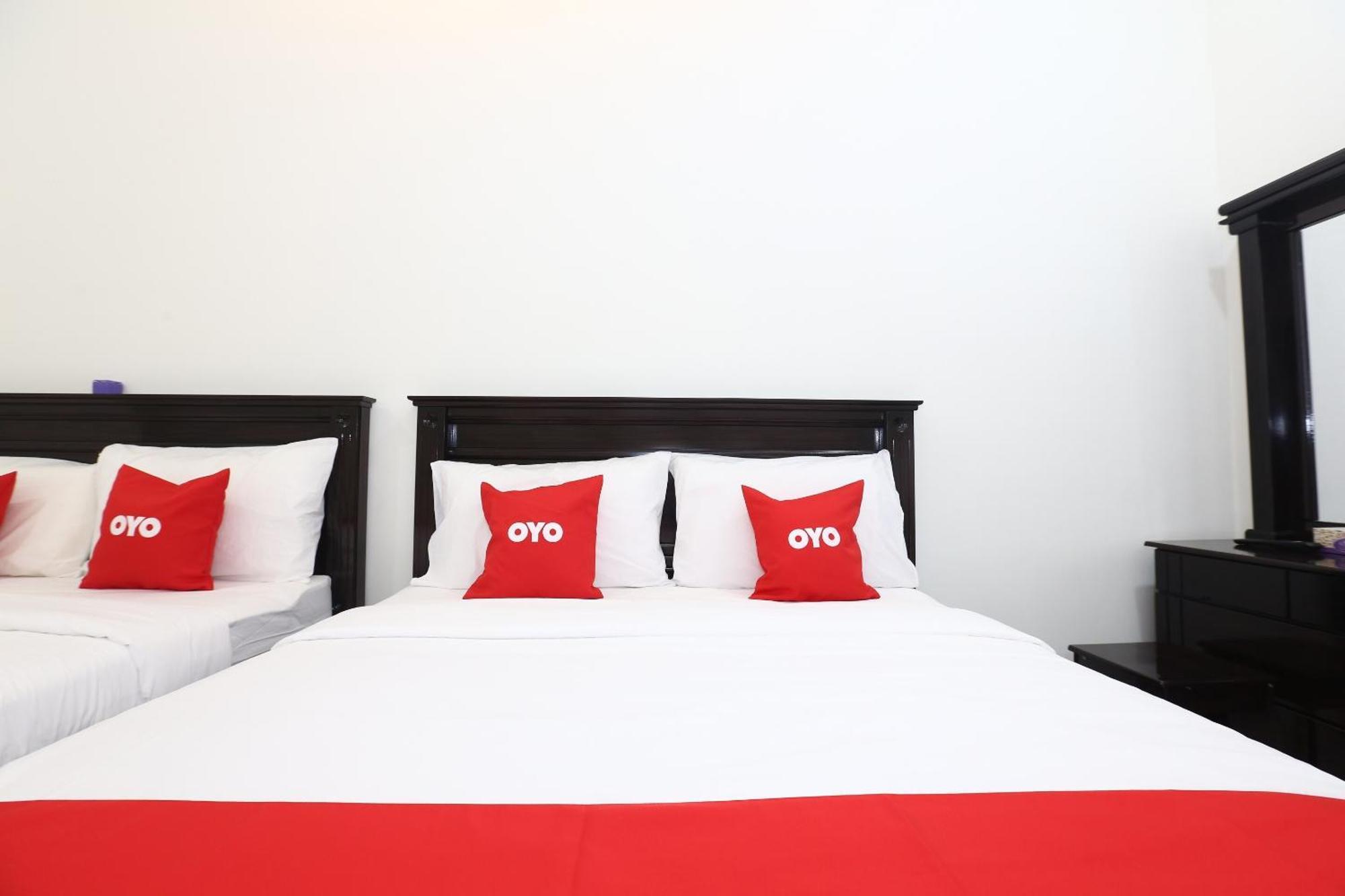 โอโย 89678 อาดี โฮเต็ล Hotel กัวลาตรังกานู ภายนอก รูปภาพ